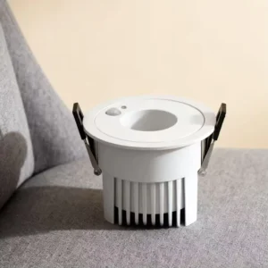 Anti-Glare 12W Recessed Aluminum Modern IP44 LED Downlight for Indoor Use High CRI 90 5-Year Warranty