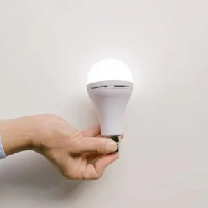 XJW Q7W Emergency LED Light Long-lasting Rechargeable with Long Working Life B22 Base Universal Headlight Bulb